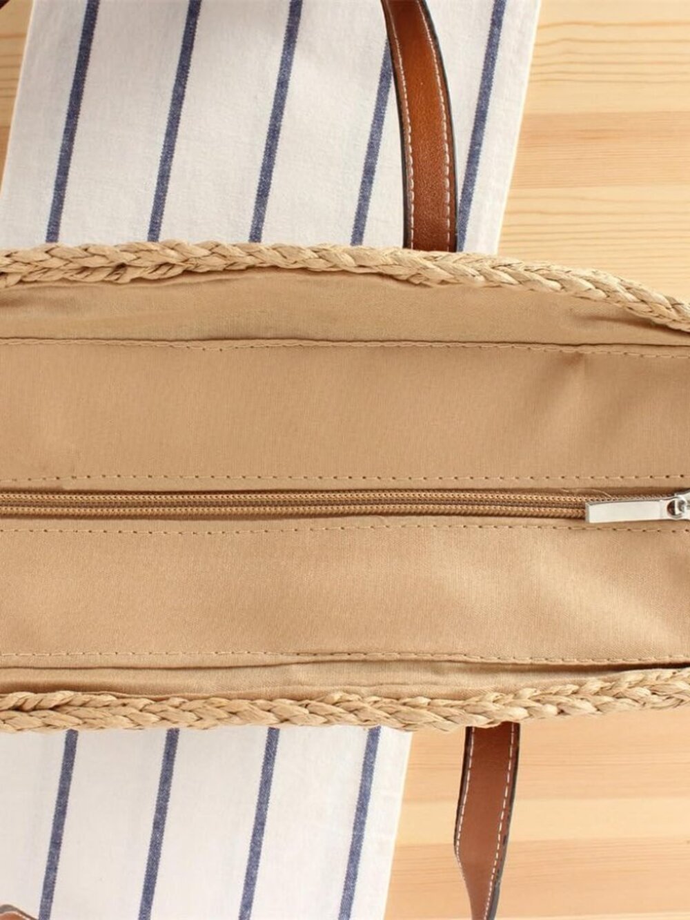 Womens Straw Tote Handbag - Summer Beach Bag with Top Handle - Handwoven Shoulde - Picture 3 of 7
